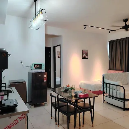 Sea & City View Apartment 3Br 10Pax